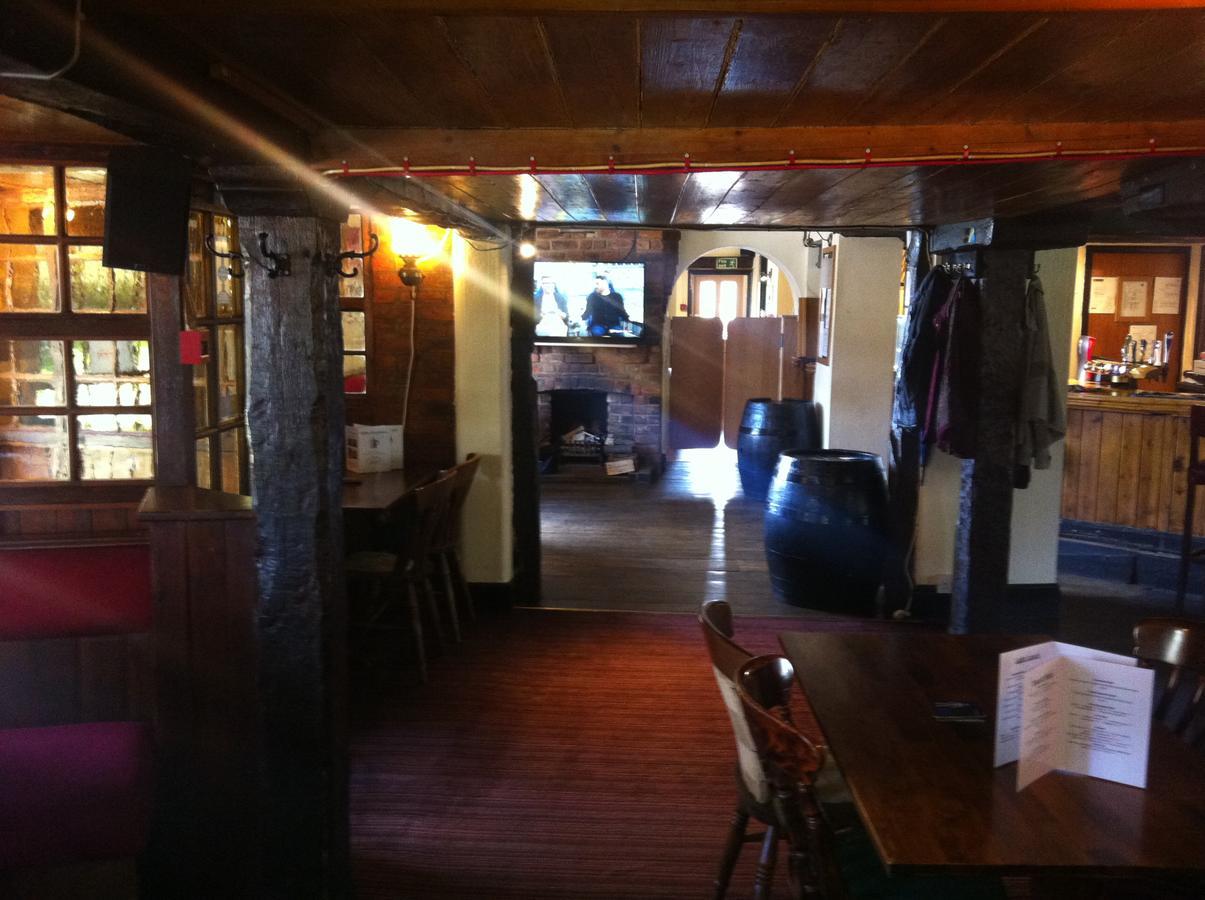 The Coffee Pot Tavern Bed and Breakfast Potterspury Esterno foto